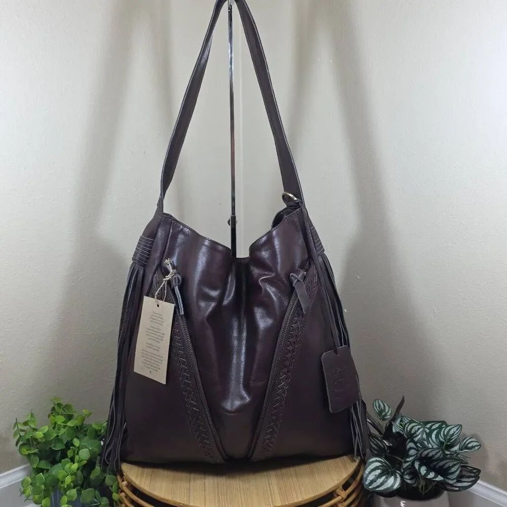 Nomad Tassel Leather Bag - Picture 4 of 16